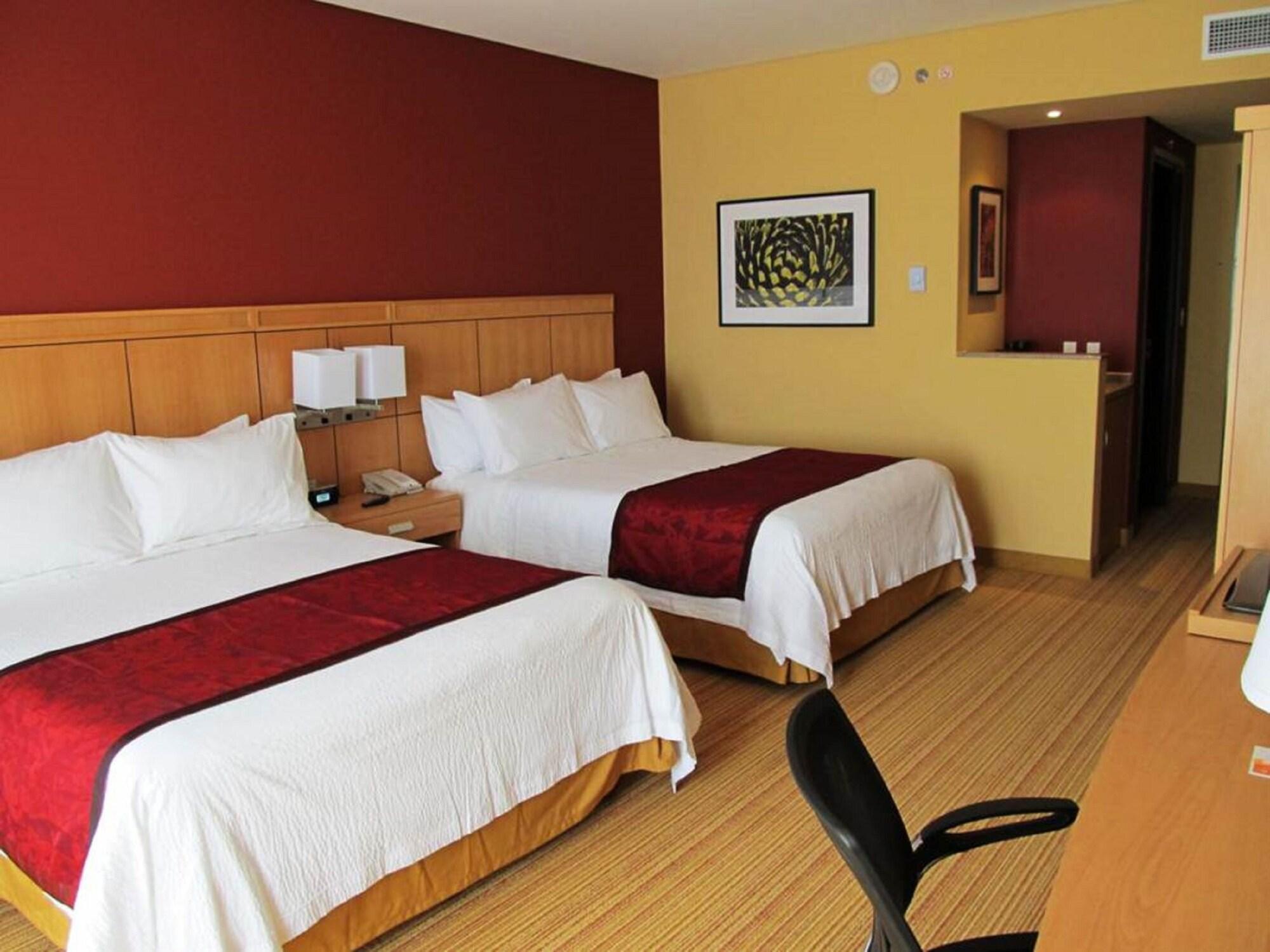 Courtyard By Marriott Leon At The Poliforum León Exterior foto
