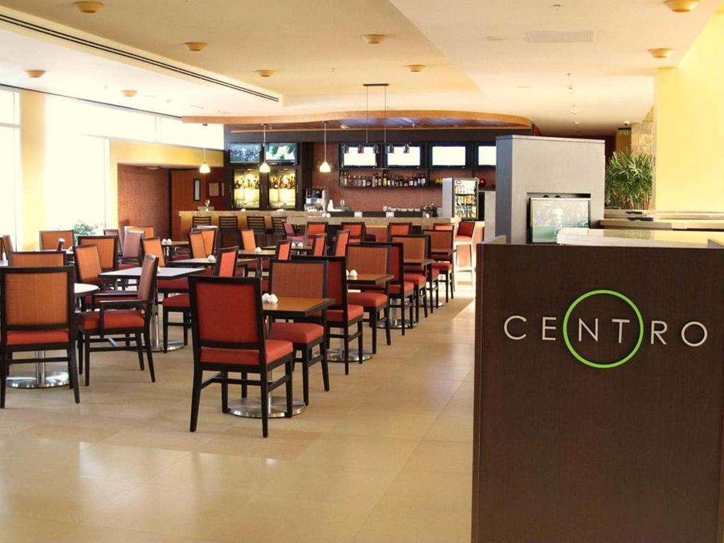 Courtyard By Marriott Leon At The Poliforum León Exterior foto