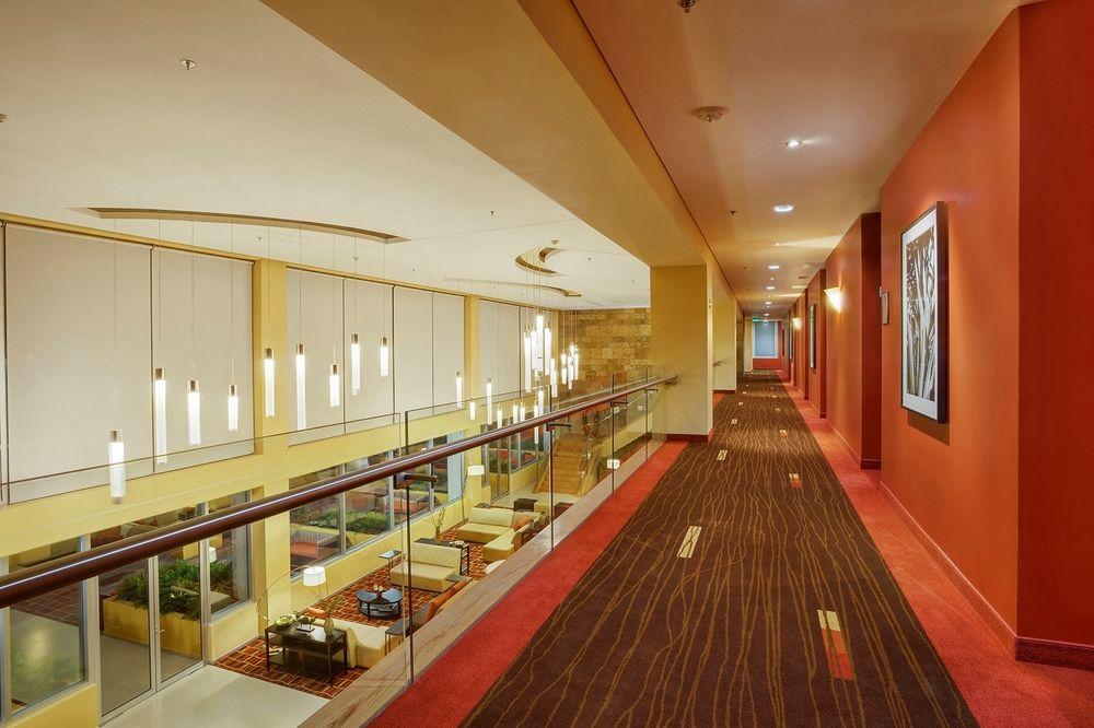Courtyard By Marriott Leon At The Poliforum León Exterior foto