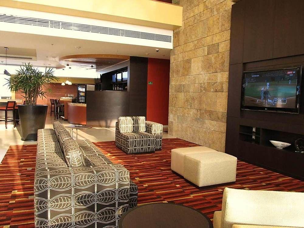 Courtyard By Marriott Leon At The Poliforum León Exterior foto