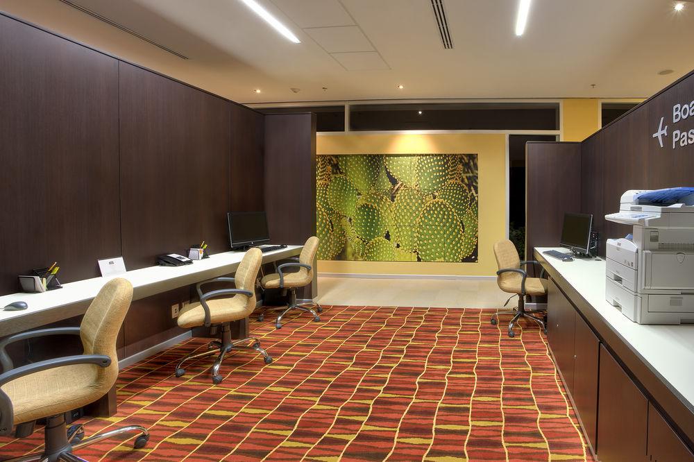 Courtyard By Marriott Leon At The Poliforum León Exterior foto