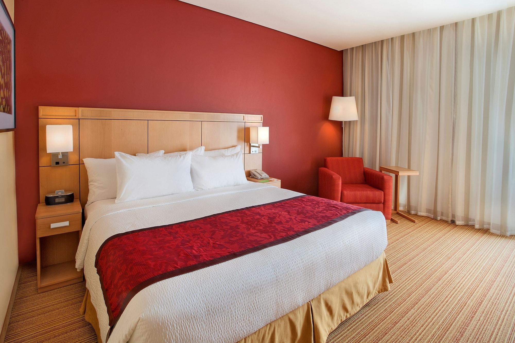 Courtyard By Marriott Leon At The Poliforum León Exterior foto