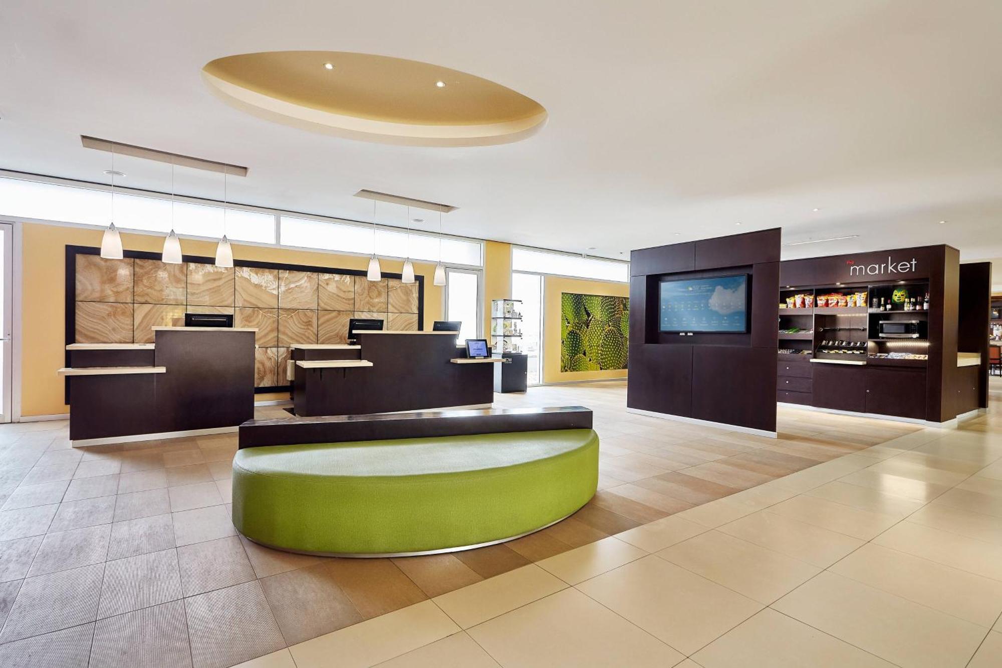 Courtyard By Marriott Leon At The Poliforum León Exterior foto